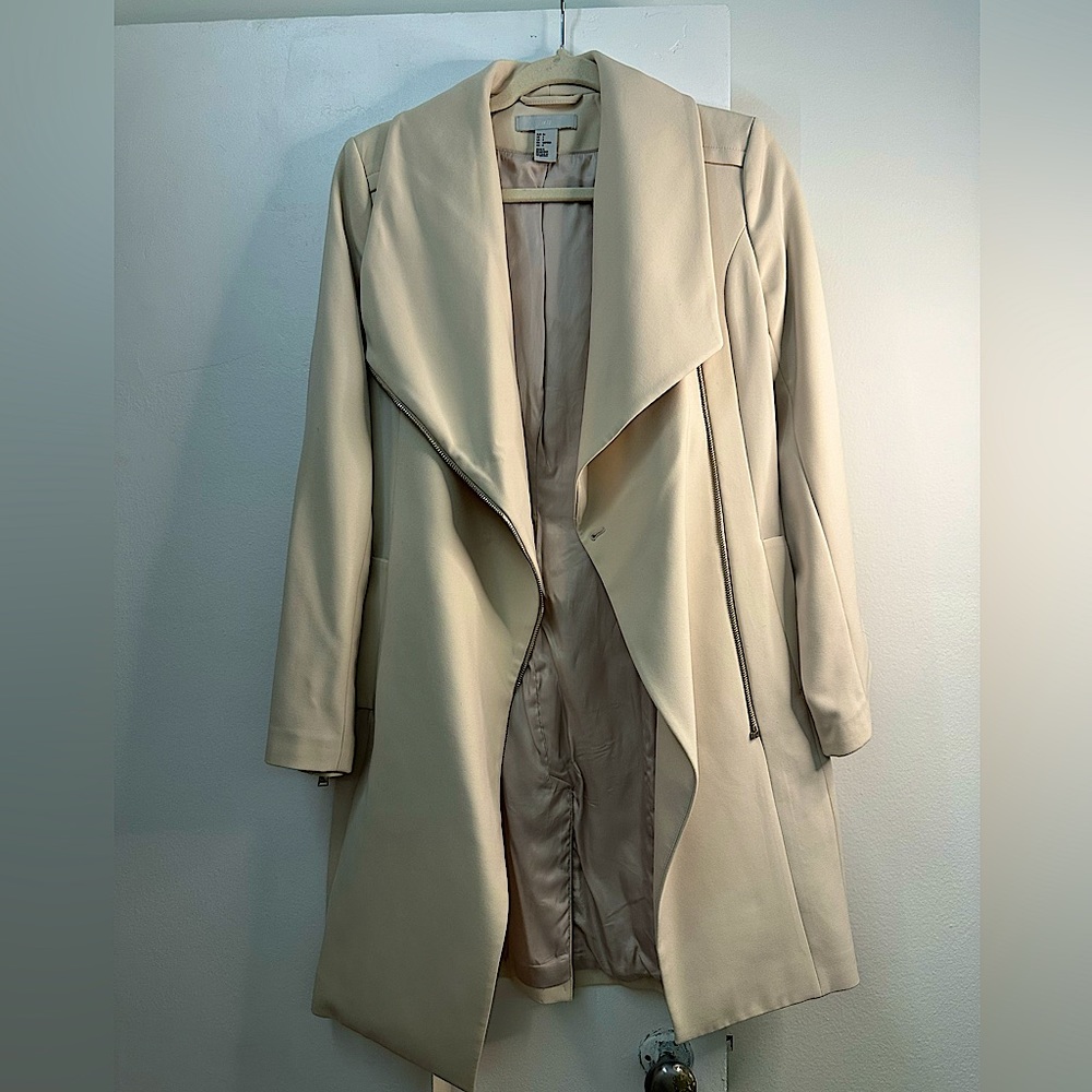 H&М trench coat